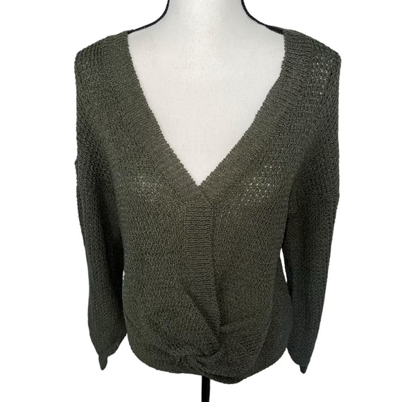 Ever B Green Sage Knit Fall V Neck Lightweight Knotted Sweater NWOT - Picture 2 of 9